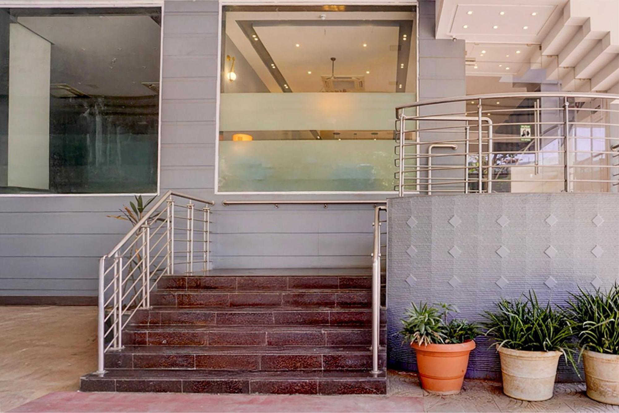 Super Townhouse Bombay Exhibition Centre Goregaon Exterior foto